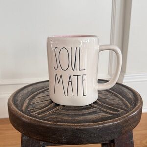 NWOT Rae Dunn Soul Mate mug